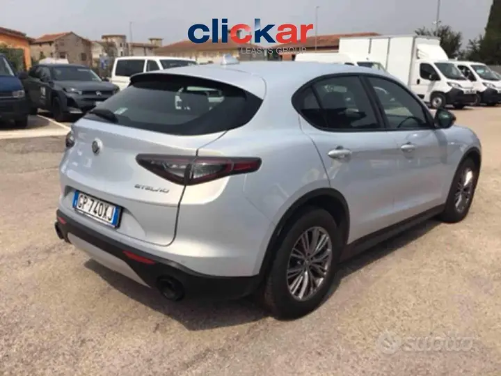 Alfa Romeo Stelvio 2023 photo 5