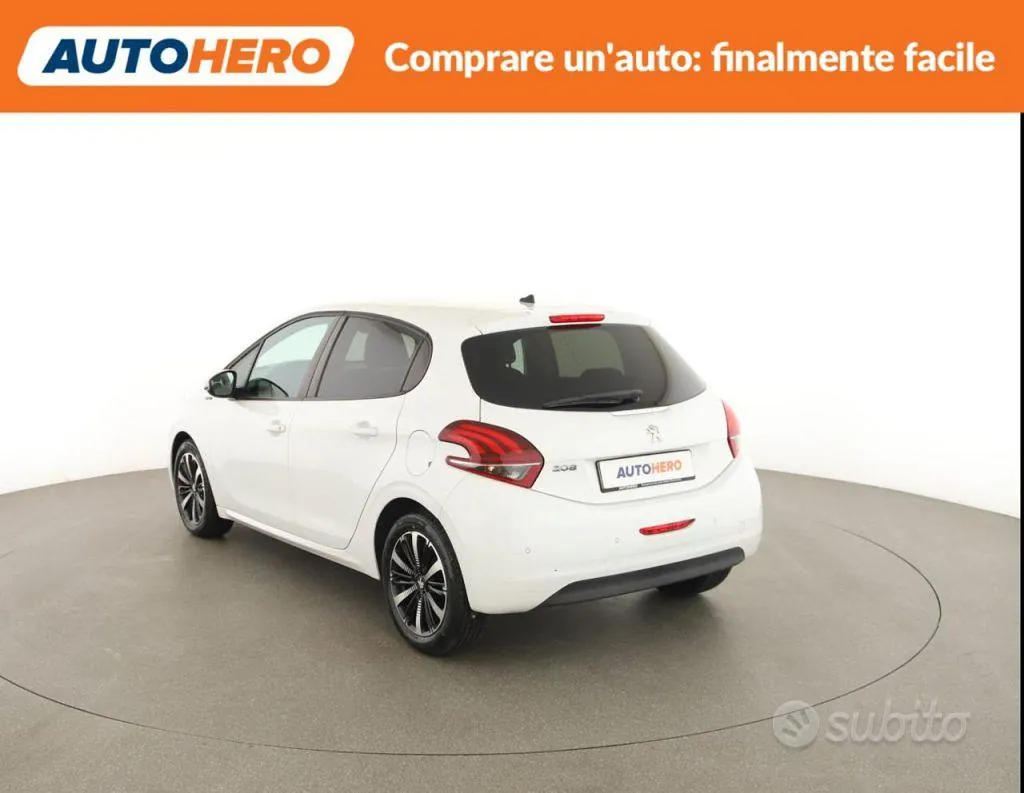 Peugeot 208 2019 photo 4