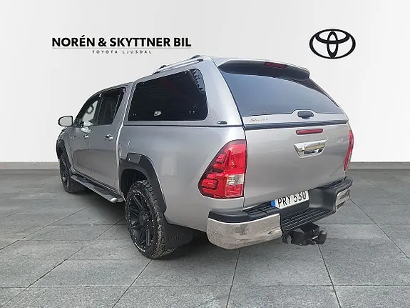 Toyota Hilux 2016 photo 2