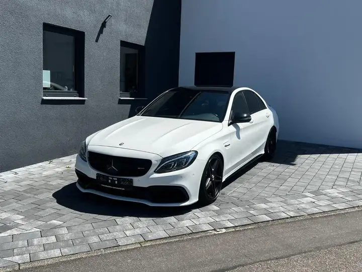 Mercedes-Benz C 63 Amg