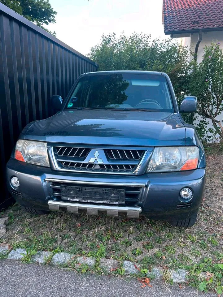 Mitsubishi Pajero