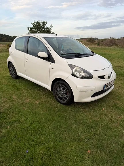 Toyota Aygo 2009 photo 3