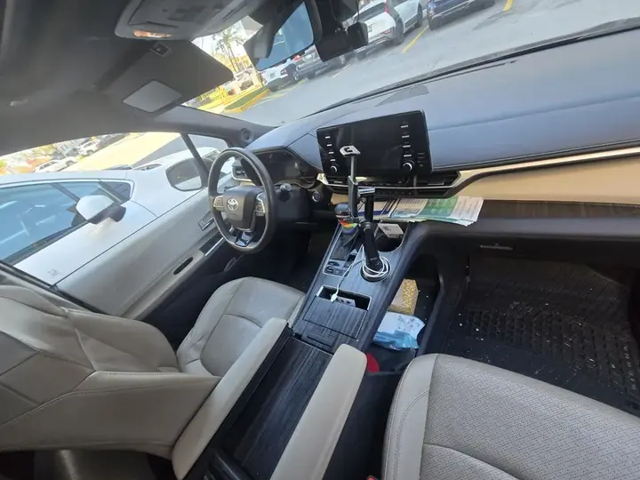 Toyota Sienna 2021 photo 3