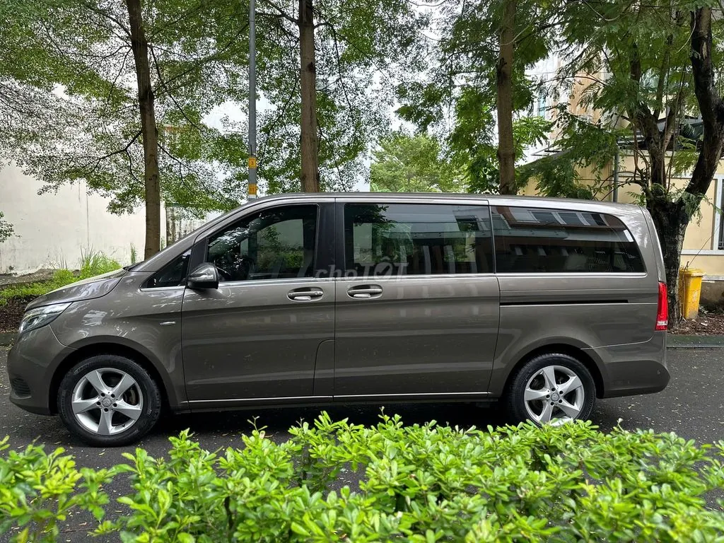 Mercedes-Benz V-Class 2016 photo 4