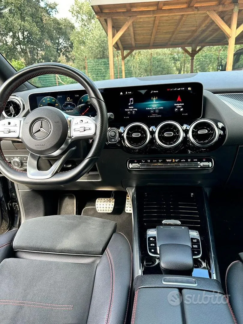 Mercedes-Benz B-Class 2020 photo 5