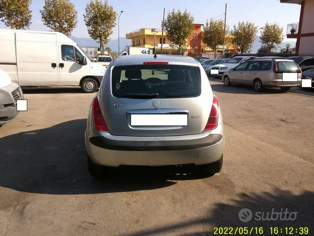 Lancia Ypsilon 2006 photo 2