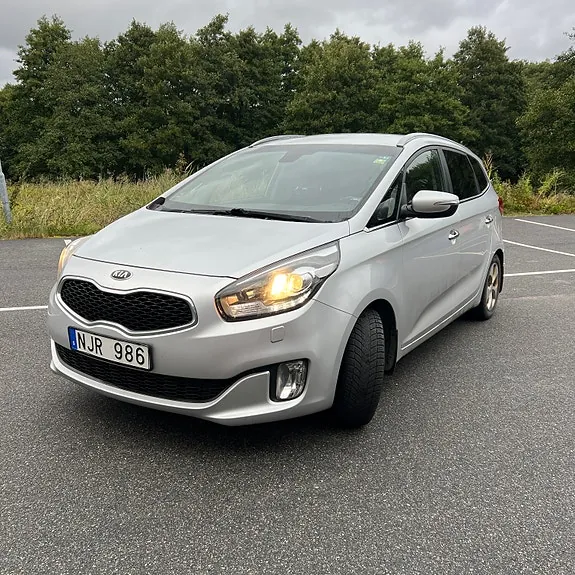 Kia Carens 2014 photo 5