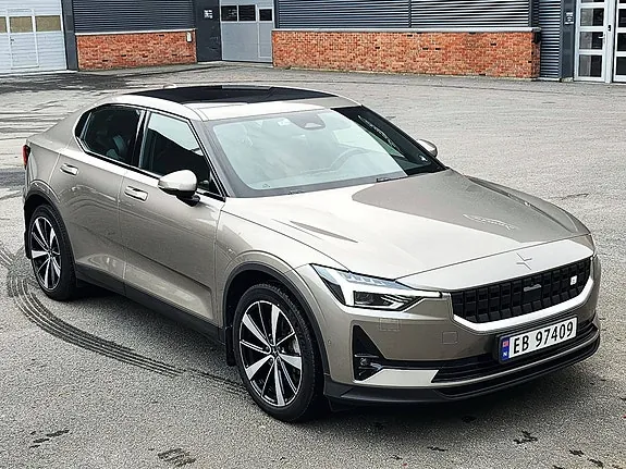 Polestar 2 2021 photo 2