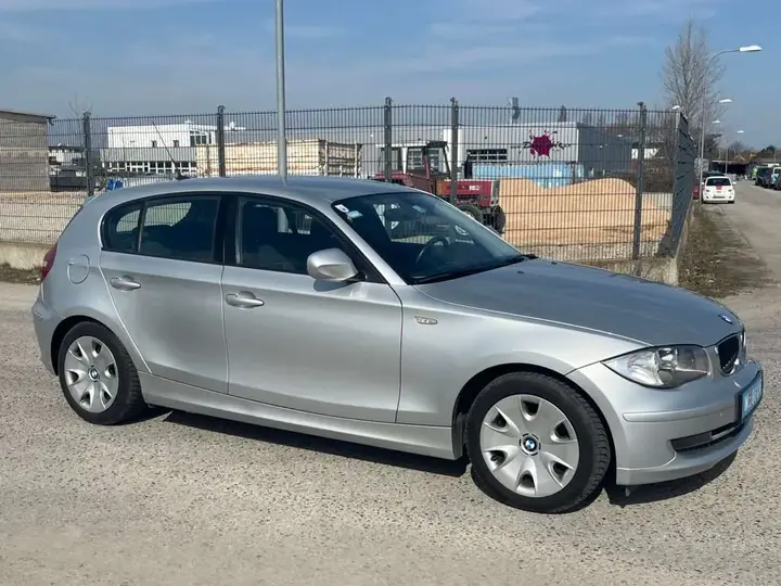 BMW 1Er 2011 photo 3