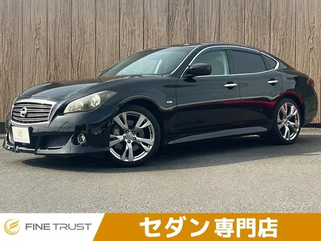 Nissan Fuga
