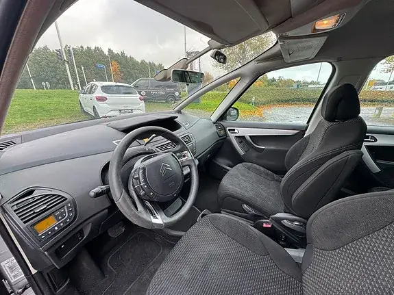Citroen Grand C4 Picasso 2009 photo 5