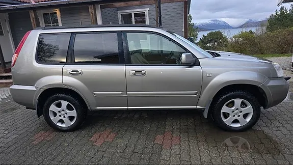 Nissan X-Trail 2007 photo 4