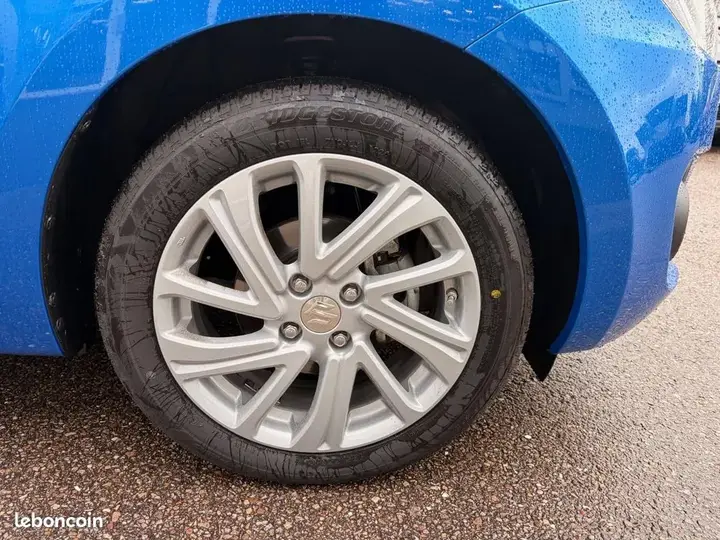 Suzuki Swift 2023 photo 5