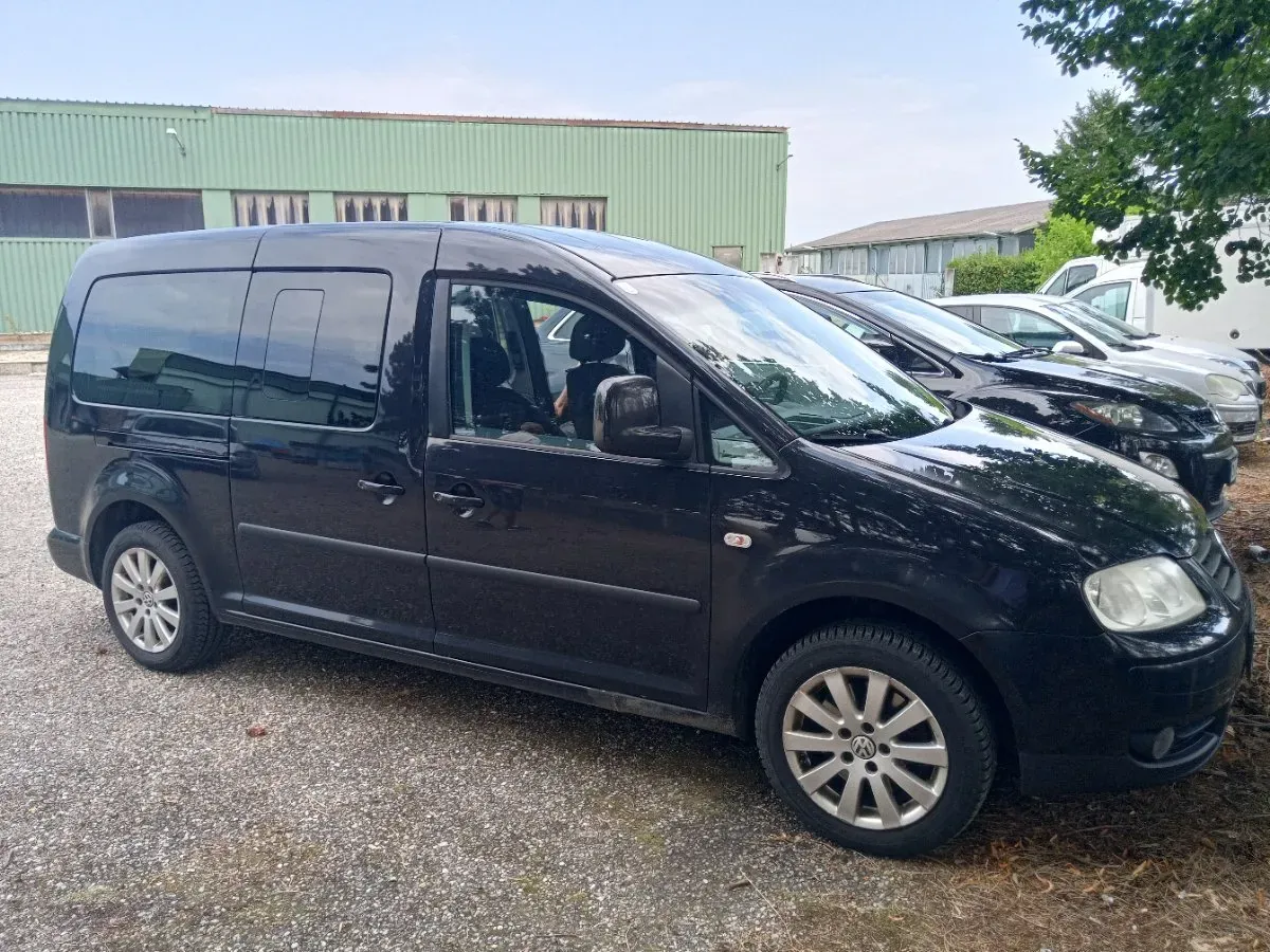 Volkswagen Caddy 2008 photo 2