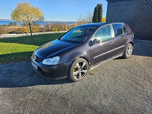 Volkswagen Golf V