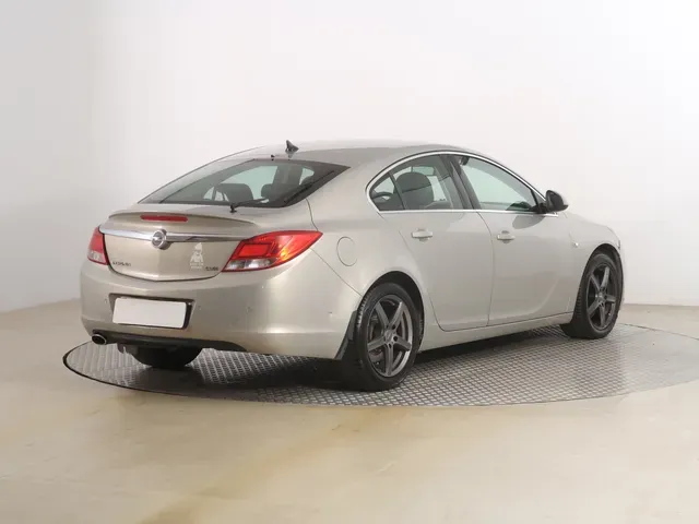 Opel Insignia 2009 photo 4