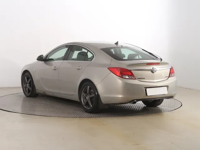 Opel Insignia 2009 photo 3