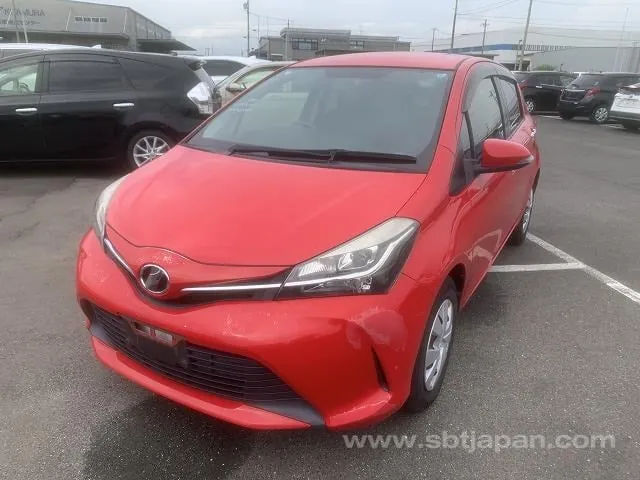 Toyota Vitz 2016 photo 2