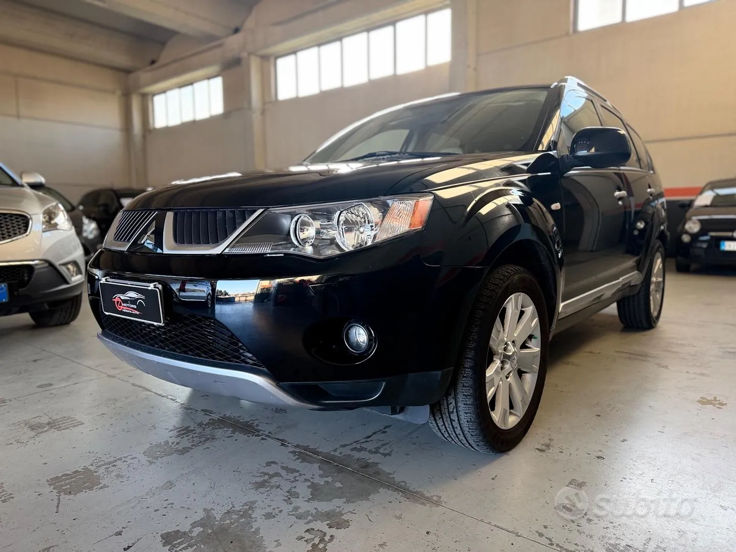 Mitsubishi Outlander 2008 photo 2