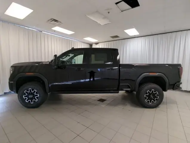 GMC Sierra 2500Hd 2026 photo 5