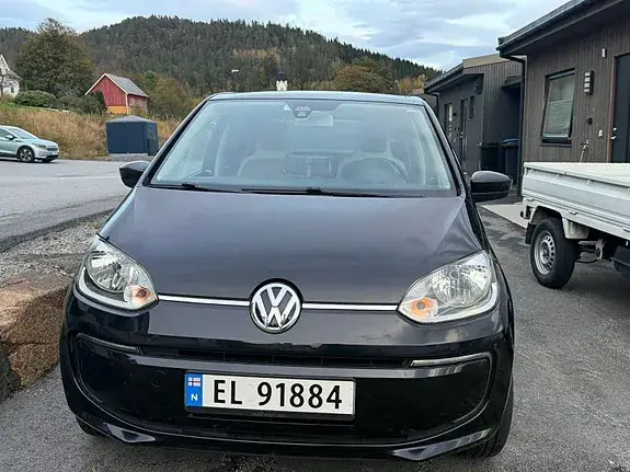 Volkswagen E-Up! 2016 photo 2