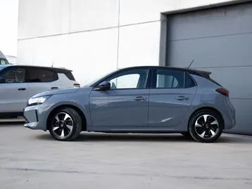 Opel Corsa 2024 photo 2