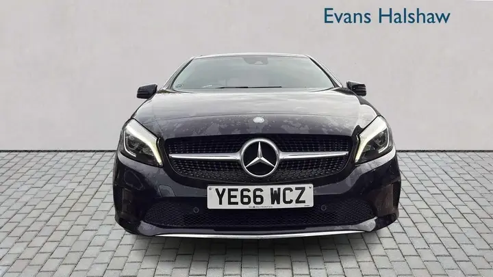 Mercedes-Benz A-Class 2016 photo 4