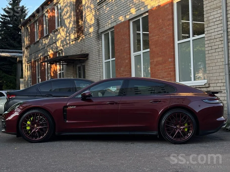 Porsche Panamera 2021 photo 3