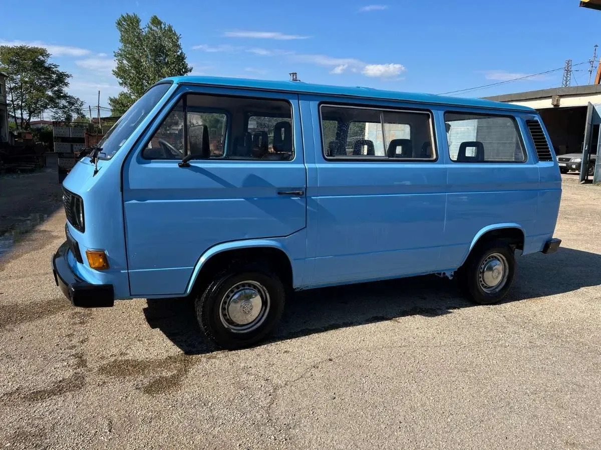 Volkswagen T3 1984 photo 2