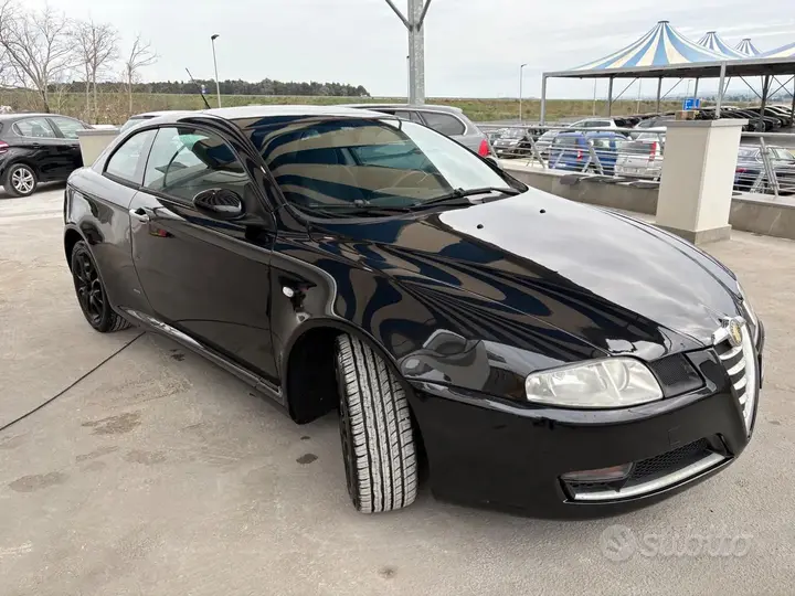 Alfa Romeo Gt 2009 photo 2