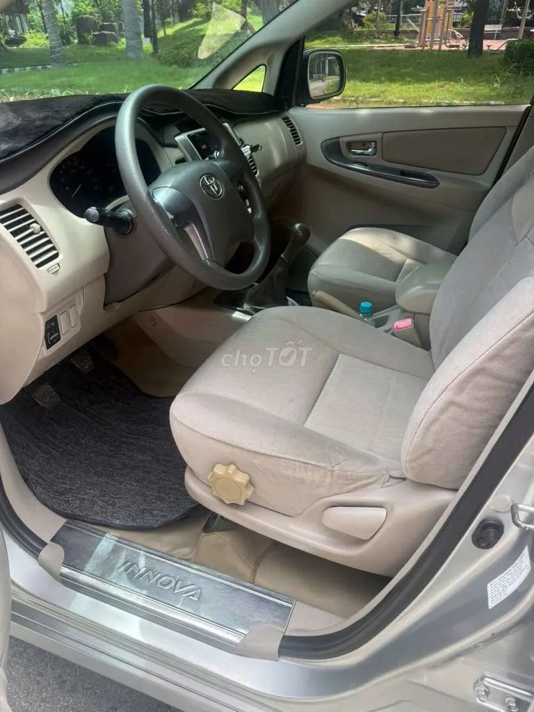 Toyota Innova 2014 photo 5