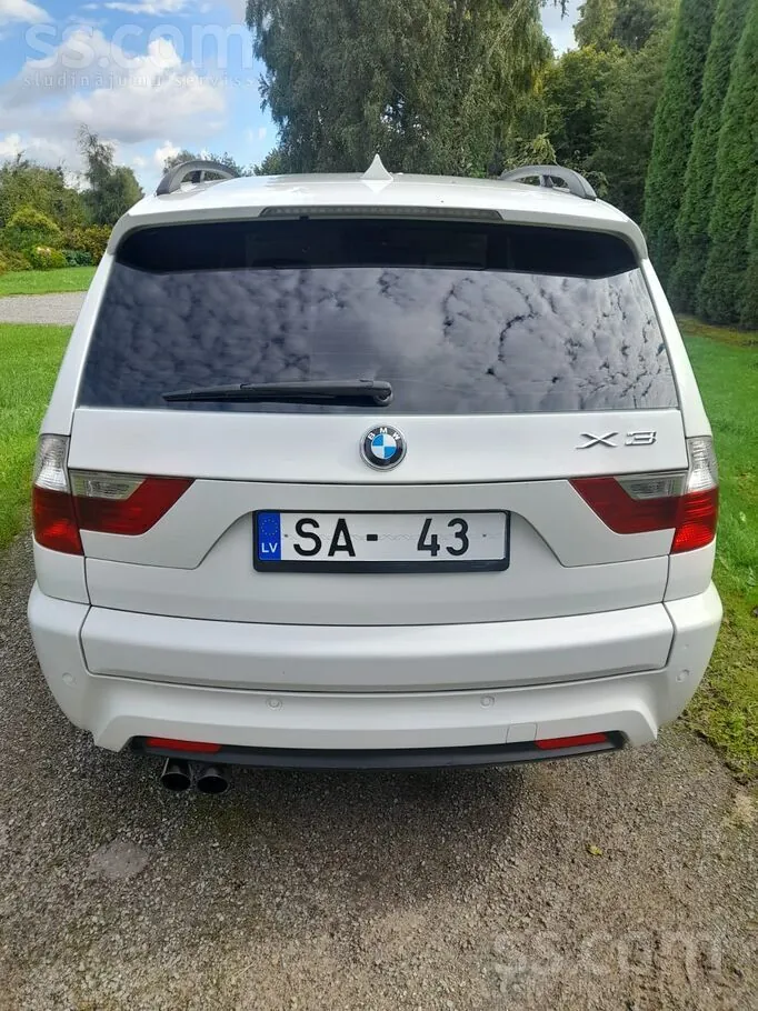 BMW X3 2010 photo 4