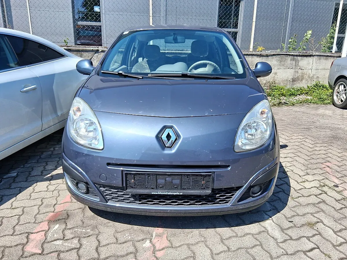 Renault Twingo 2008 photo 2