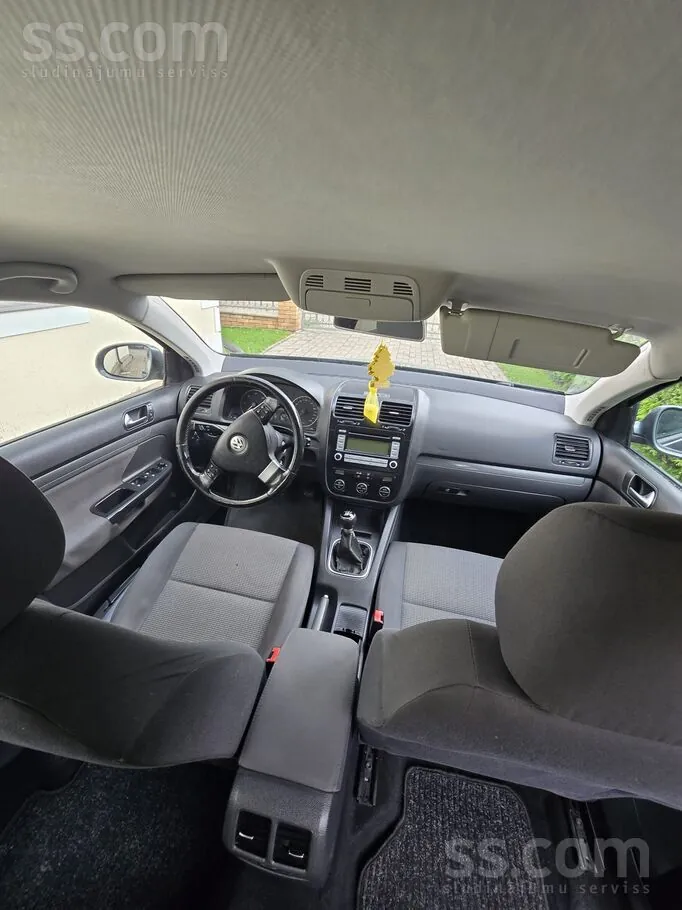 Volkswagen Golf 2009 photo 4