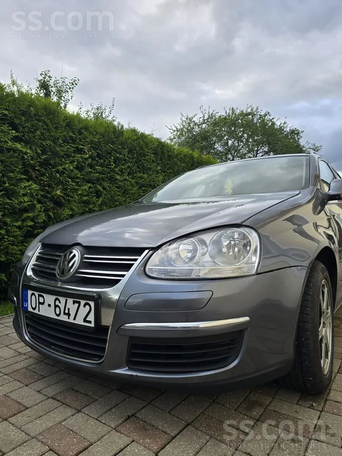 Volkswagen Golf 2009 photo 2