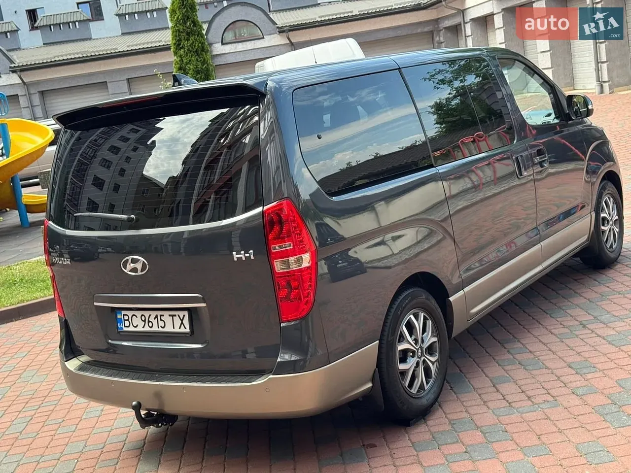 Hyundai H1 2019 photo 3