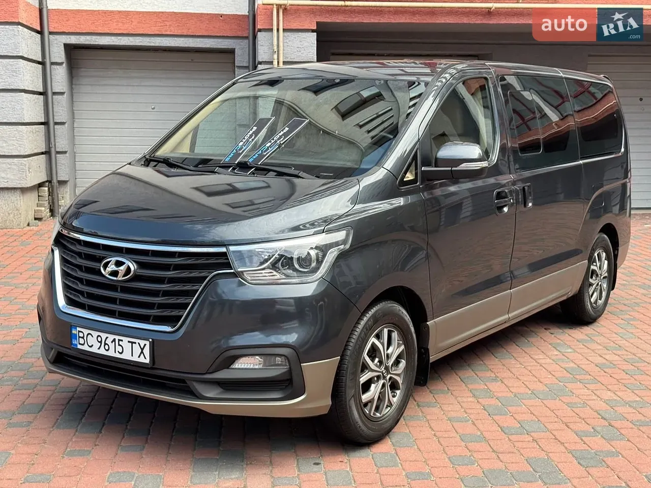 Hyundai H1 2019 photo 5