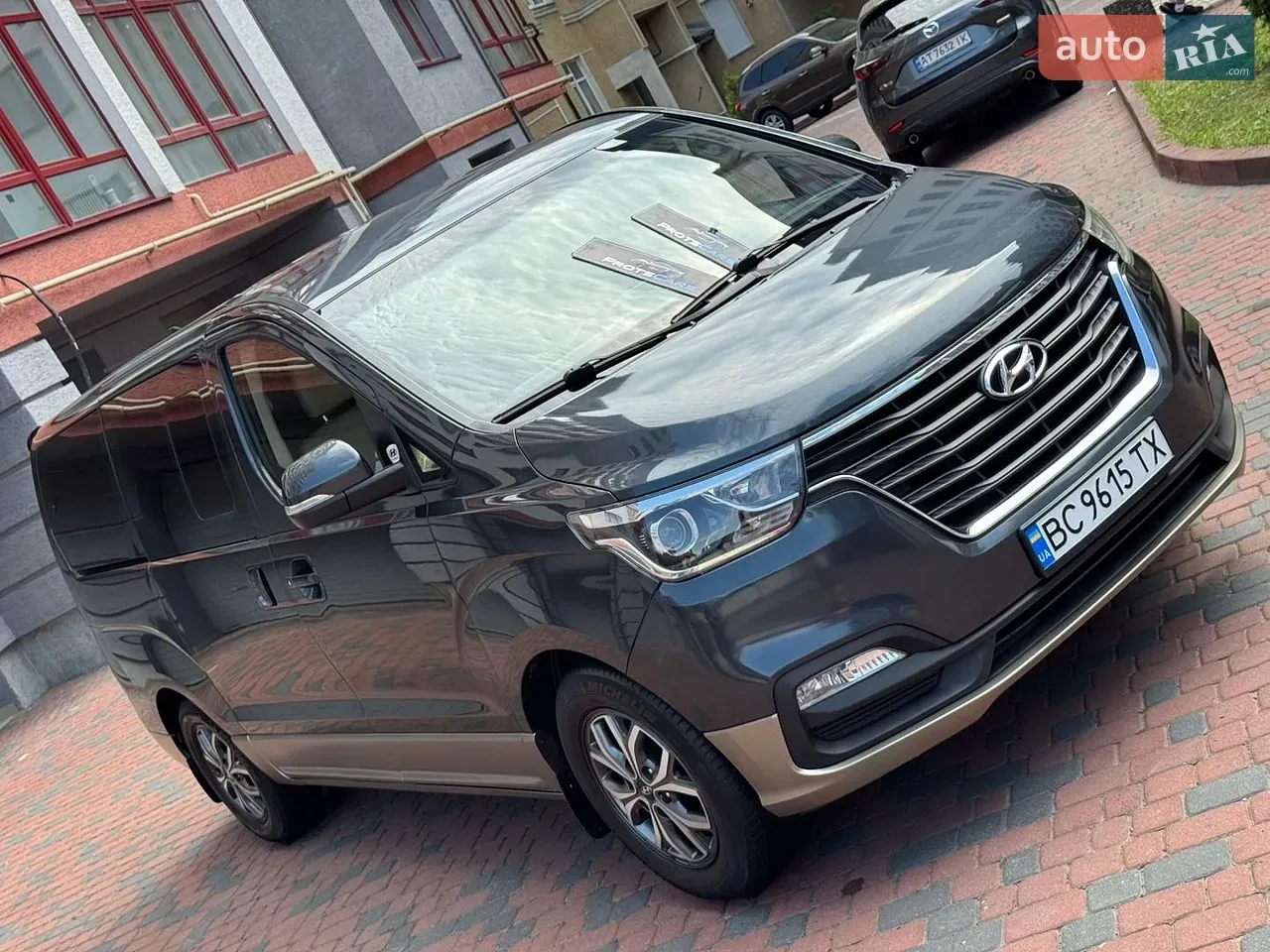 Hyundai H1 2019 photo 2