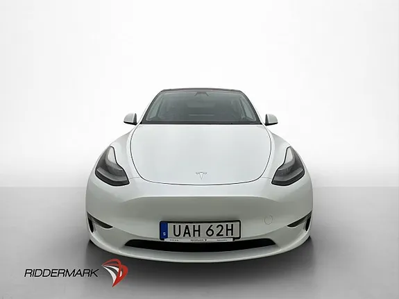 Tesla Model Y 2023 photo 3