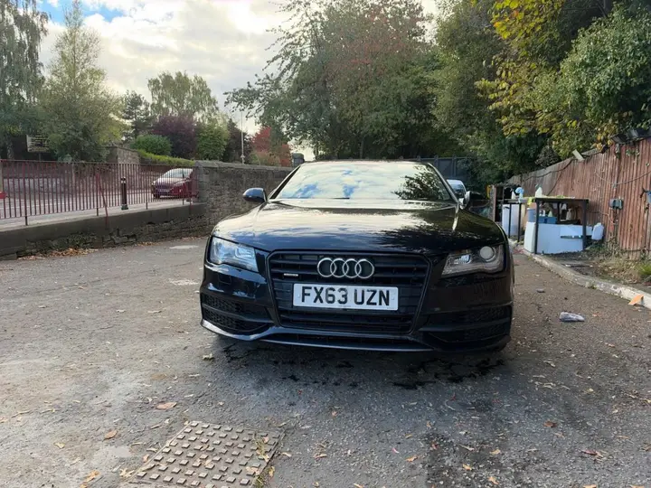 Audi A7 2013 photo 3