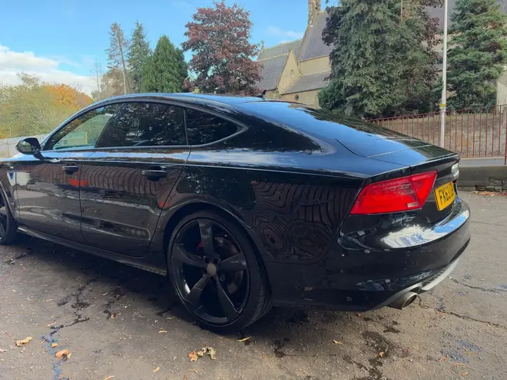 Audi A7 2013 photo 4