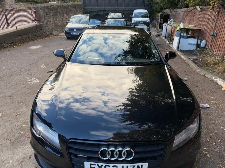 Audi A7 2013 photo 2