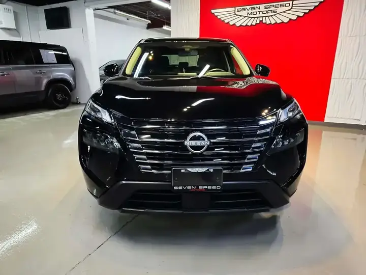 Nissan Rogue 2024 photo 2