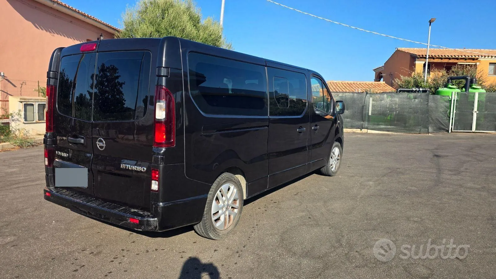 Opel Vivaro 2016 photo 3