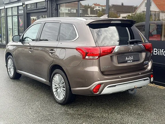 Mitsubishi Outlander 2019 photo 3