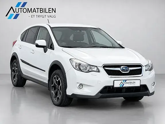 Subaru Xv 2013 photo 2