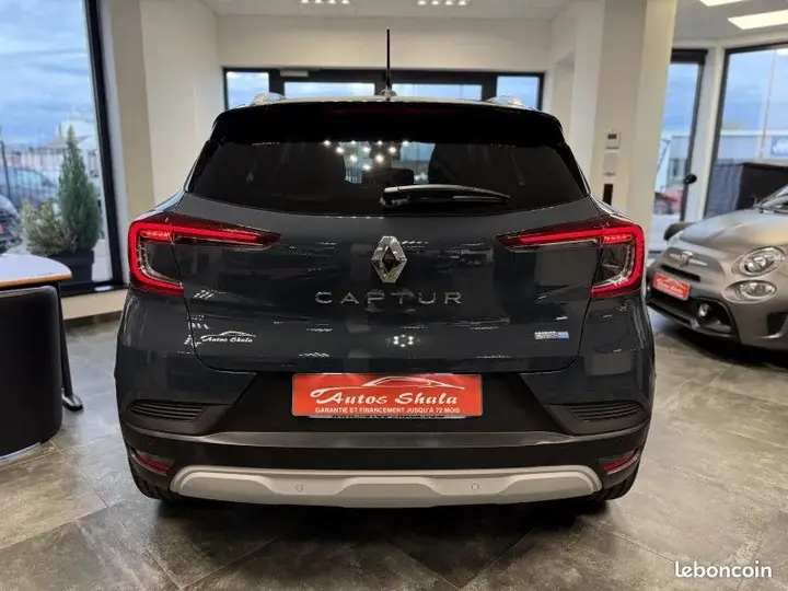 Renault Captur 2022 photo 4