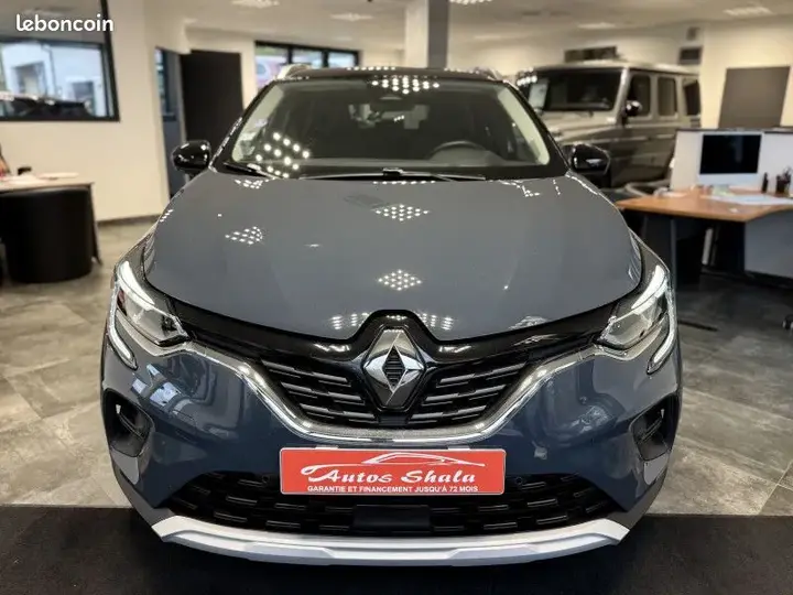 Renault Captur 2022 photo 3