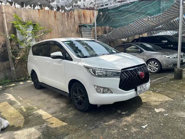 Toyota Innova