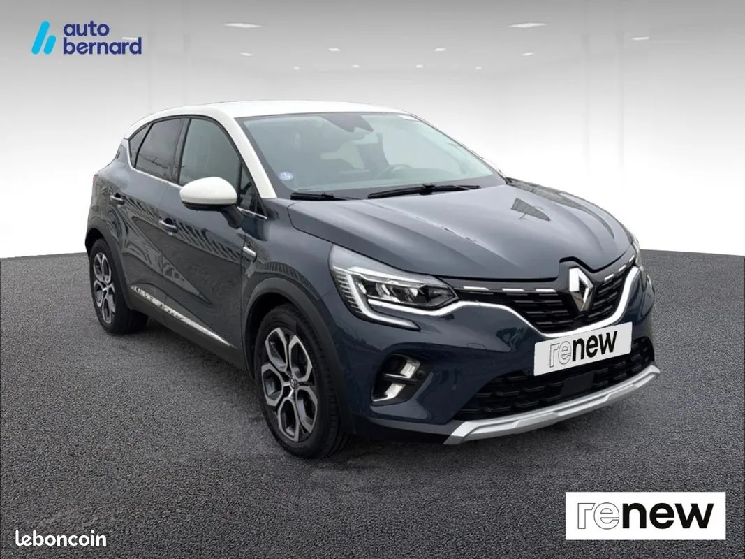 Renault Captur 2023 photo 3